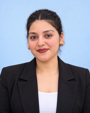 Himanshi, Compliance Officer